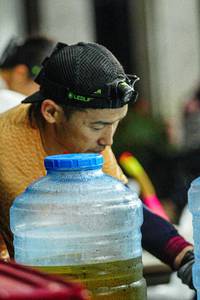 BIB: 
                            <button type="button" onclick="openModal(22298781)" class="btn btn-primary btn-sm float-right btn-popup" data-toggle="modal" data-target=".modal-high-quality">
                        <i class="fas fa-shopping-cart"></i> Add to Cart
                    </button>
                                            <button type="button" onclick="isThisMe(22298781, true)" class="btn btn-success btn-sm float-right btn-popup btn-isme hidden" data-toggle="tooltip" data-placement="bottom" title="นี่คือรูปของคุณใช่ไหม คลิกที่นี่เพื่อเอาเข้าอัลบั้ม">
                        <i class="fas fa-plus"></i> Add to album
                    </button>
                    <button type="button" onclick="isThisMe(22298781, false)" class="btn btn-warning btn-sm float-right btn-popup btn-isnotme hidden">
                        <i class="fas fa-ban"></i> Remove from album
                    </button>